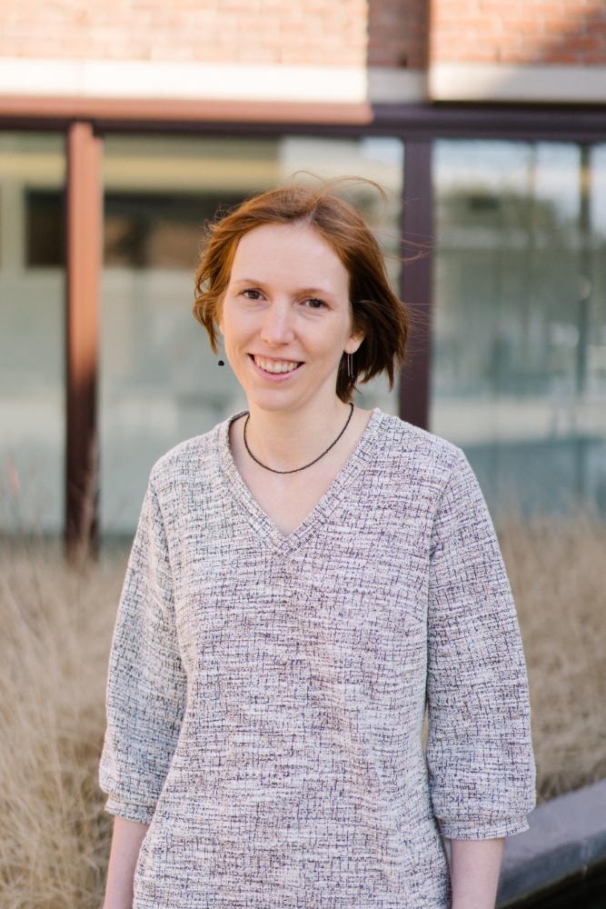 Dr. Carmen Kerkhofs